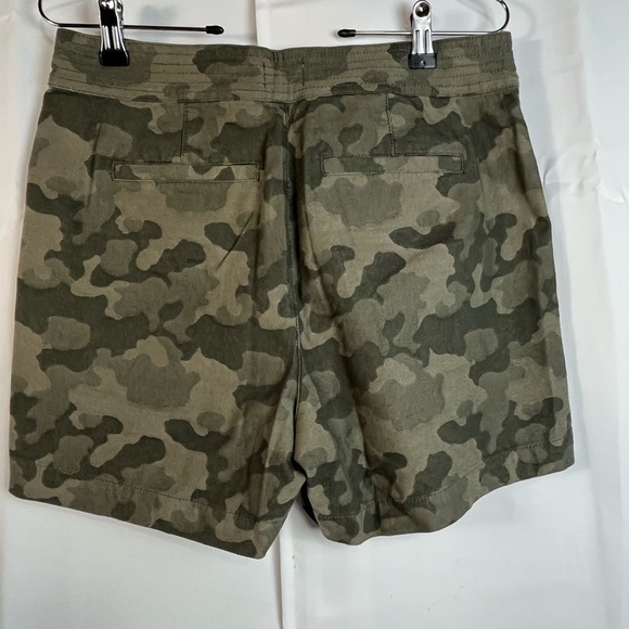 Camo Green Women's Shorts - Picture 2 of 10